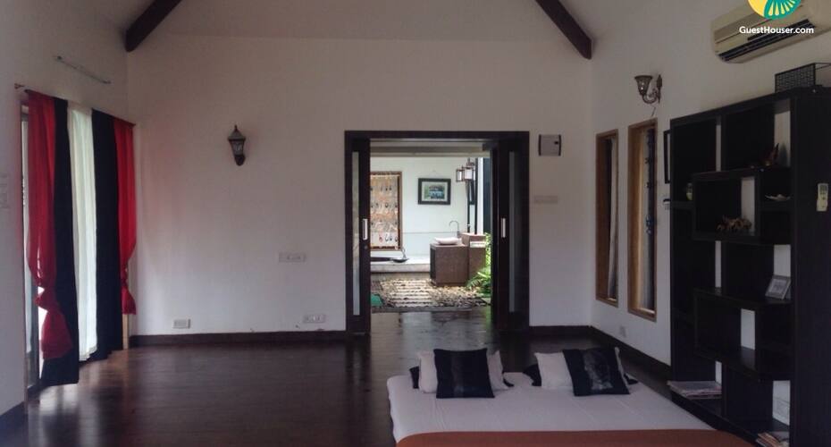Deluxe villa with a private pool, Lonavala 2