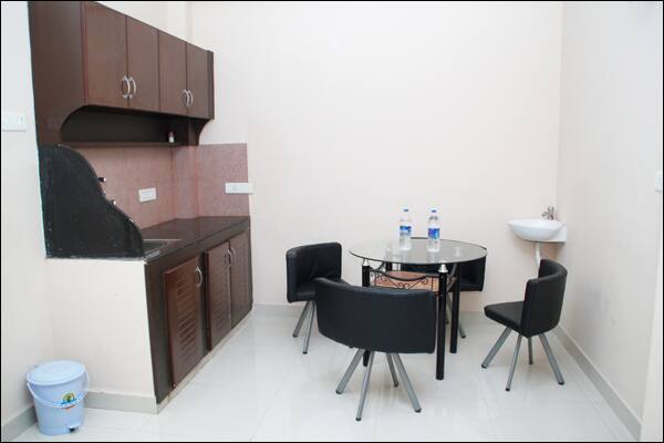 Rich Residency Services Apartment, Chennai 5