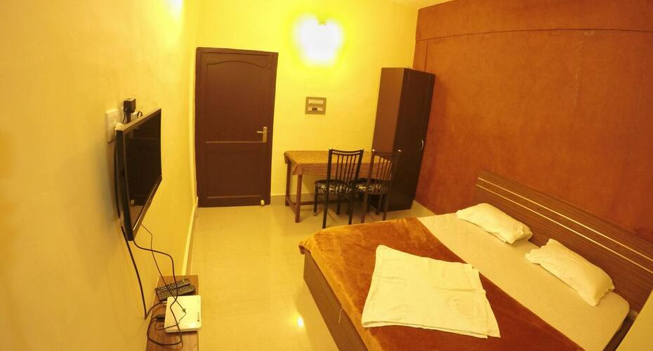 MGT Tourist Home, Wayanad 4