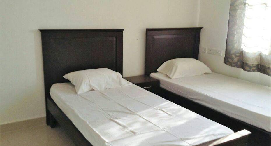 Nap Rooms Guest House, Vadodara 1