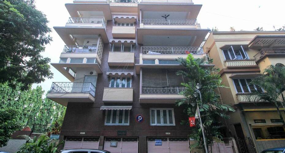 Sarojdeep Guest House, Kolkata 2
