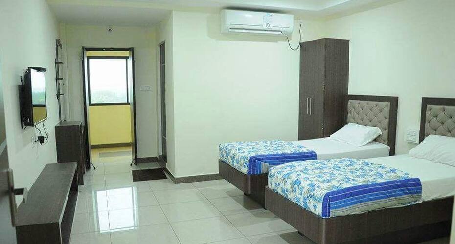 Raadhey Guest Inn, Nellore 3