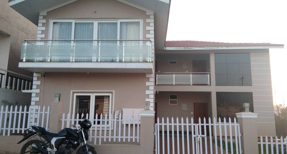 The Valley Cottage Inn, Ooty 1