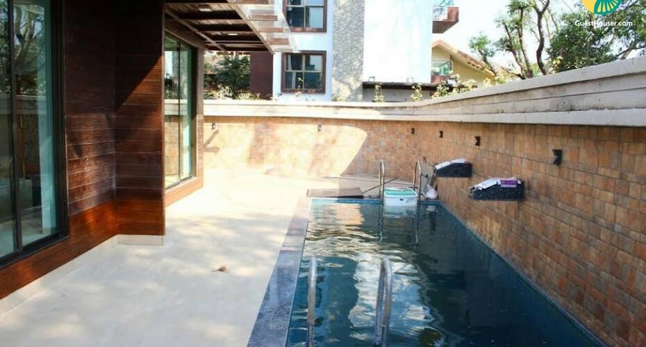 3-bedroom bungalow with a private pool, Lonavala 2