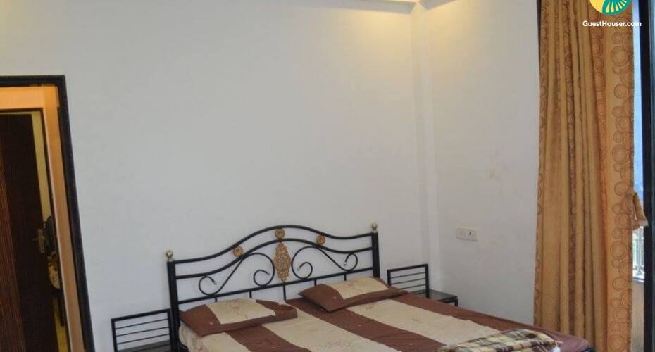 4-bedroom bungalow with a swimming pool, Lonavala 2