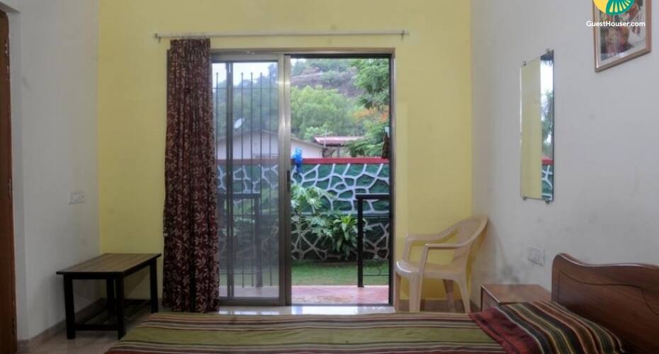 Homely 3-BR villa with a garden sit-out, Lonavala 4