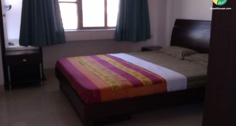 Cozy Room in 3 Bedroom Apartment, by Guest Houser, Pune 2