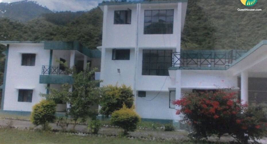 Nice Place to Stay, Chamoli 1