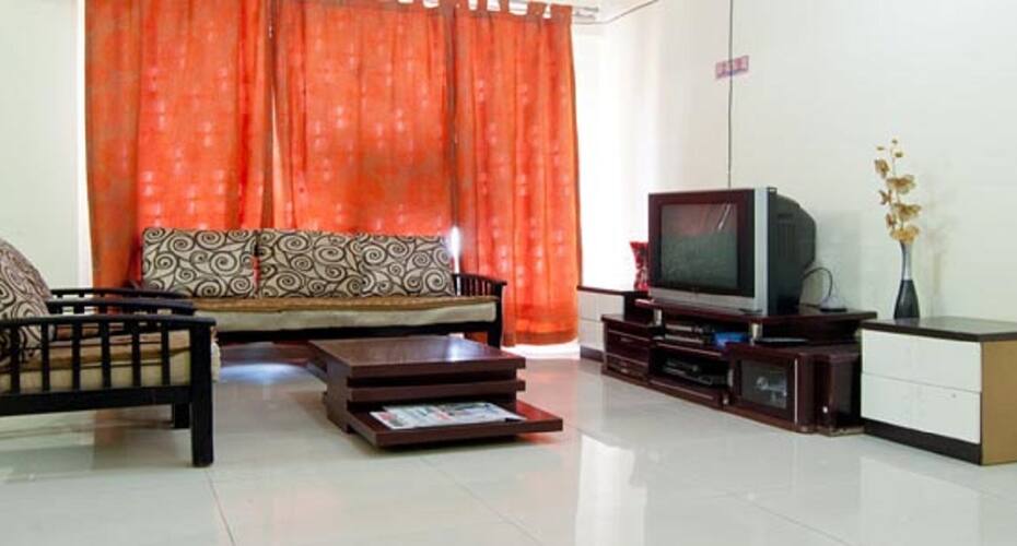 Madam Re Neptune Tower - 3 BHK, Mumbai 2