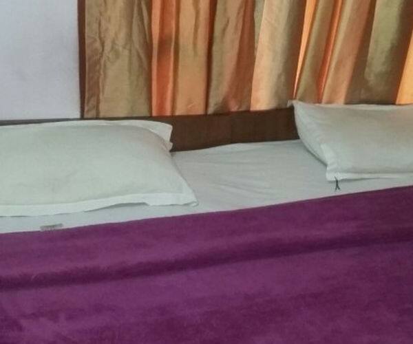 Well-appointed room in a comfy abode, ideal for a weekend getaway, Dharamshala 4