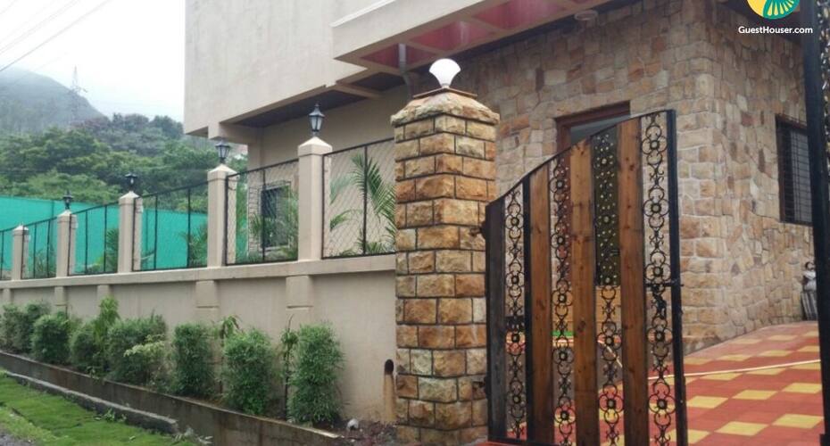 Beautiful 4 bedroom bungalow, Khandala 2