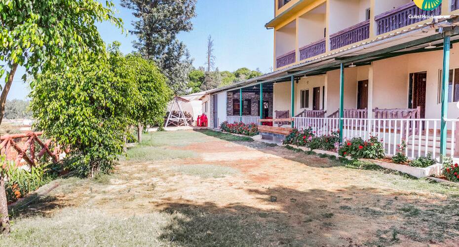 Well-furnished stay for backpackers, Mahabaleshwar 5