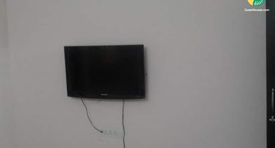 Well-furnished dual bedroom apartment for a family retreat, Udaipur 2