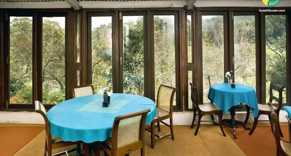 Well-appointed room in a Beautiful Victorian bungalow, Coonoor 4