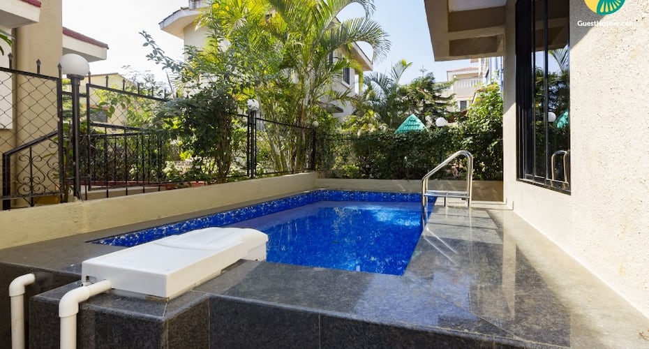 Well-furnished 4-BR bungalow with a pool, 1.8 km from Ryewood Park, Lonavala 3