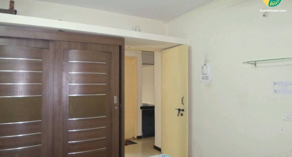 COSY 1.5 BHK APARTMENT TO STAY, Pune 5