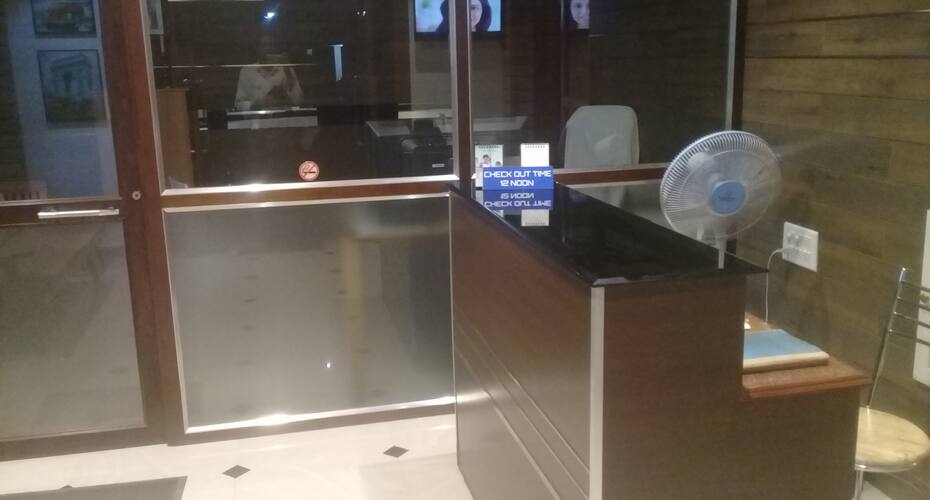 Premier Tourist Home, Thrissur 3