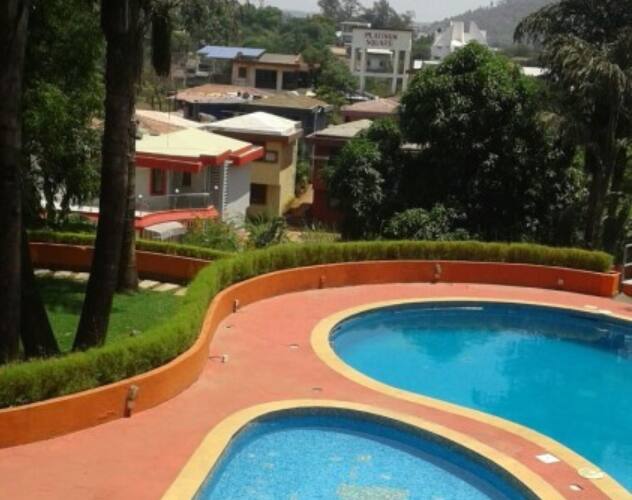 Elegant 3 bedroom Bungalow, Lonavala 5