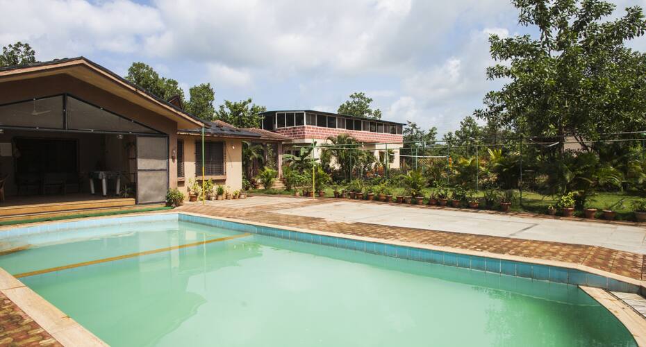 Stay in a Deluxe Room at Wada, Igatpuri 3