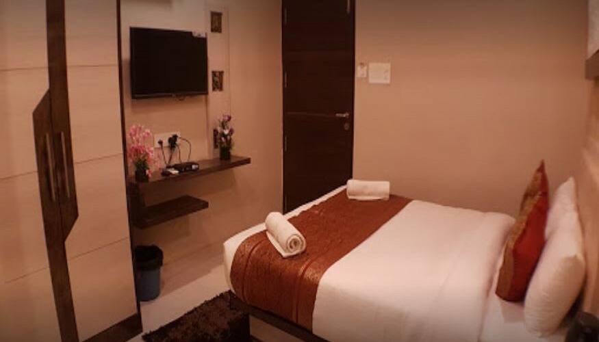 Hotel Aadesh Palace, Varanasi 5