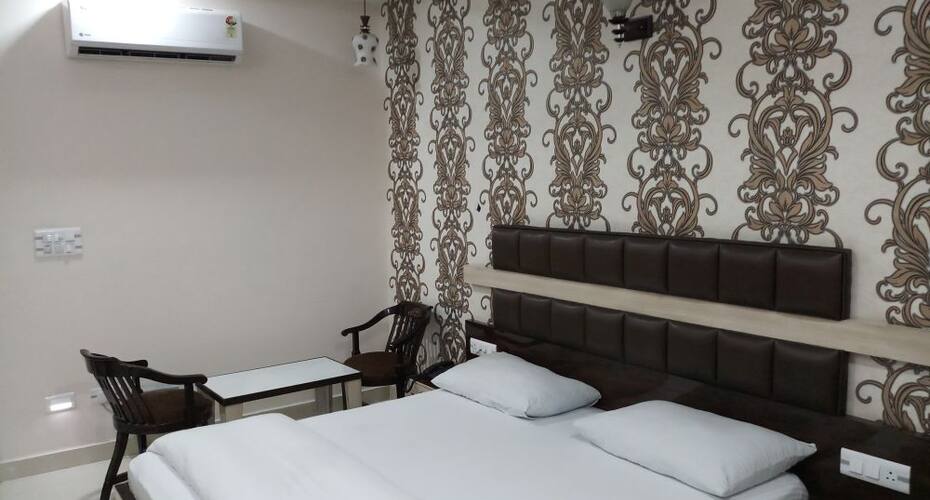 Hotel Ganpati, Hanumangarh 2