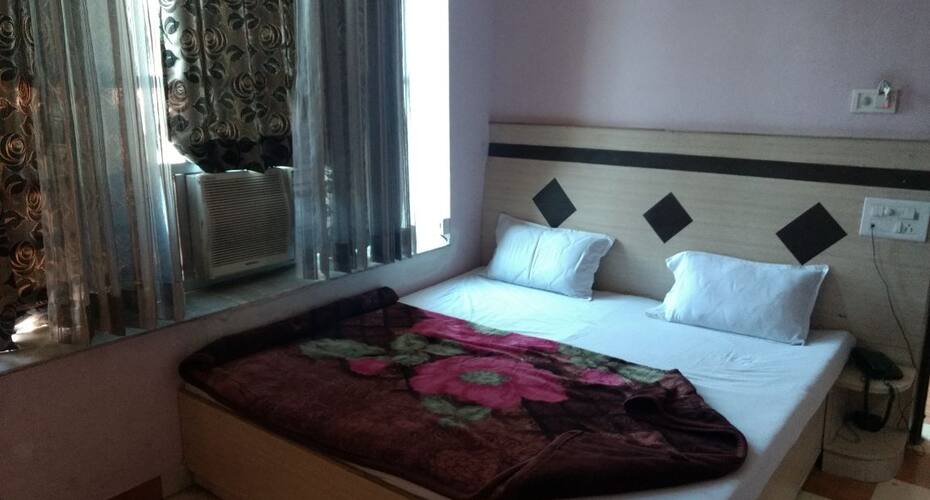 Ajmer Hotel, Ajmer 5