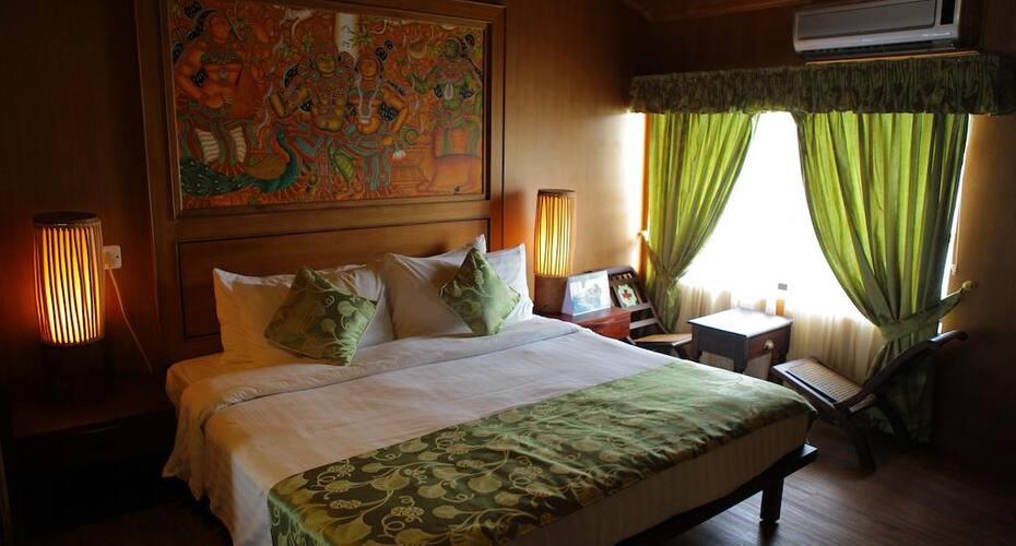 Raviz Mahayana Premium Houseboats, Kollam 3