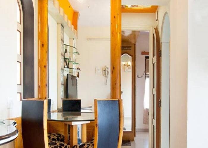 Madam Re Pune-4 BHK, Pune 4