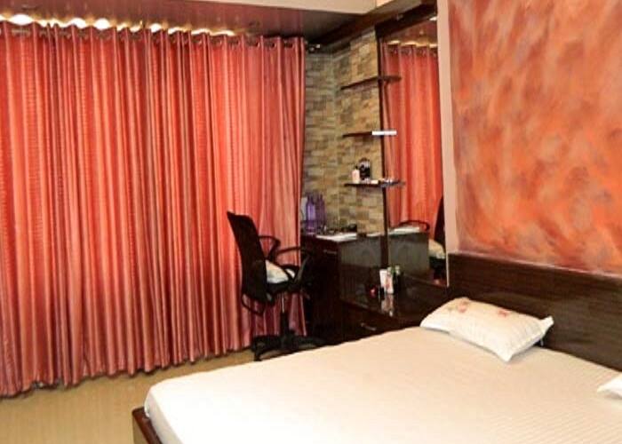 Madam Re Neptune Tower - 2 BHK, Mumbai 2