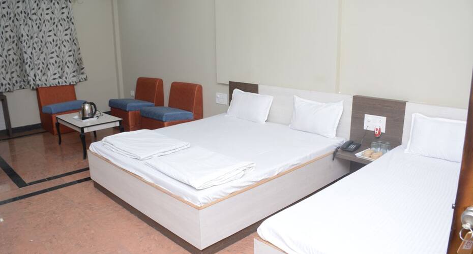 Hotel Devendra, Khamgaon 5