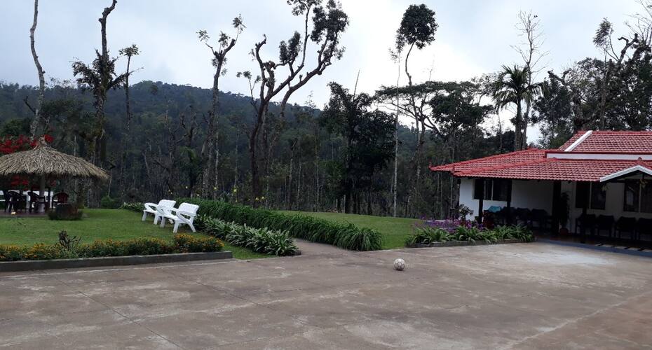 Moonmist homestay, Chikmaglur 4