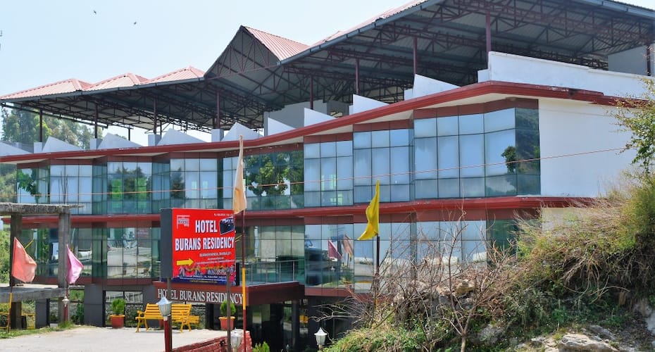 Hotel Burans Residency (A member of Petals Hotels and Resorts), Dhanaulti 1