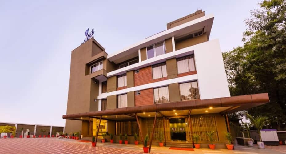 Royal Inn, Khandwa 1