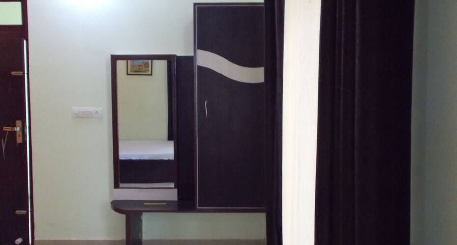 SN Jha Lodge, Bhagalpur 2