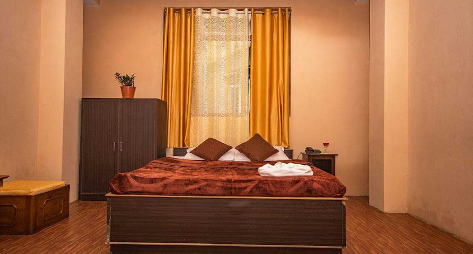 Live Away Home 2-. Gangtok, Gangtok 4