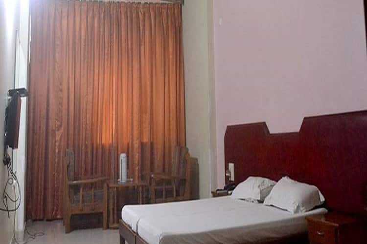 NEW GREEN HOTEL, Arrah 1