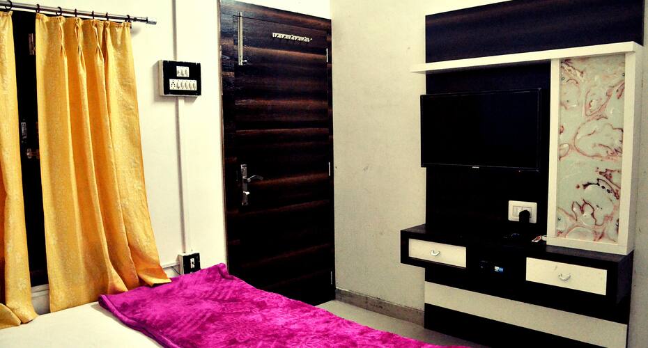 Hotel Gokul, Kota 5