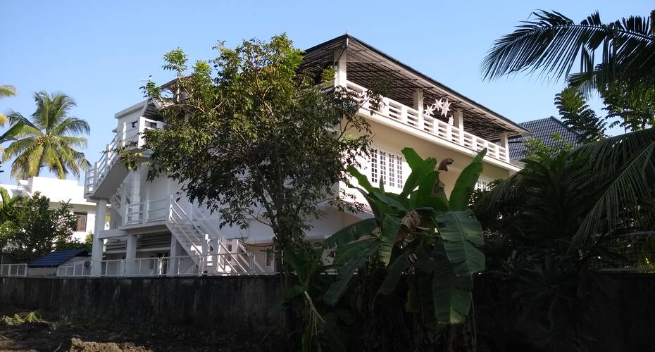 Inn Mangalath Homestay Cochin, Kochi 3