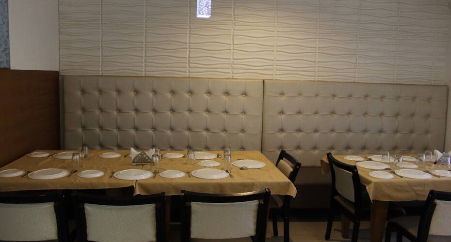 Hotel Rajdoot, Rajnandgaon 2