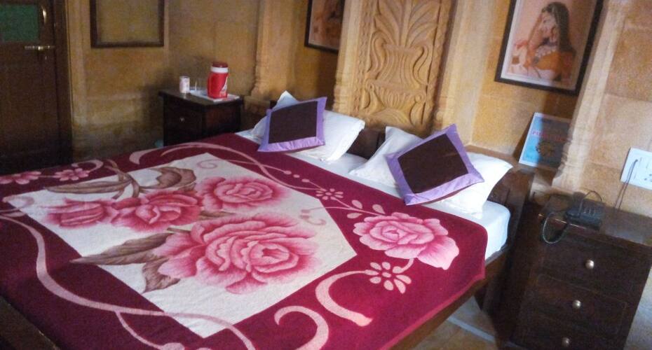 Deluxe Ac Room stay - Desert Safariors Jaisalmer, Jaisalmer 5