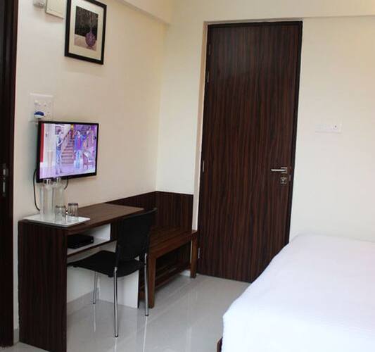 Studio Apartment stay - Park View - Studio & Serviced Apartments, Pune 2