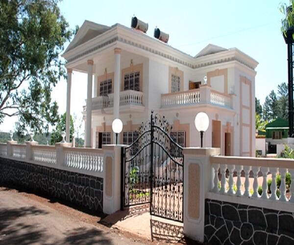 Two bedroom Bungalow - White House, Panchgani 1