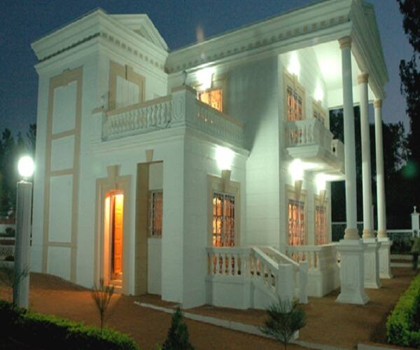 Two bedroom Bungalow - White House, Panchgani 3