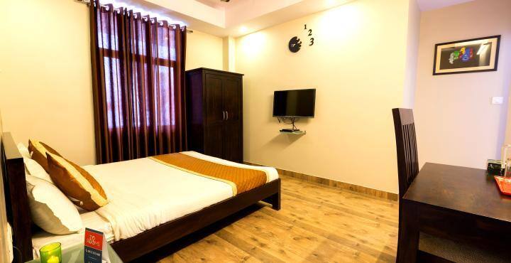 Travelers Lodge, Jaipur 5