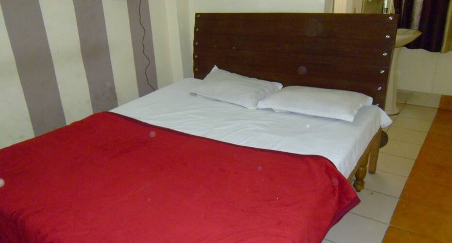 Sing Hotel, Bhagalpur 1