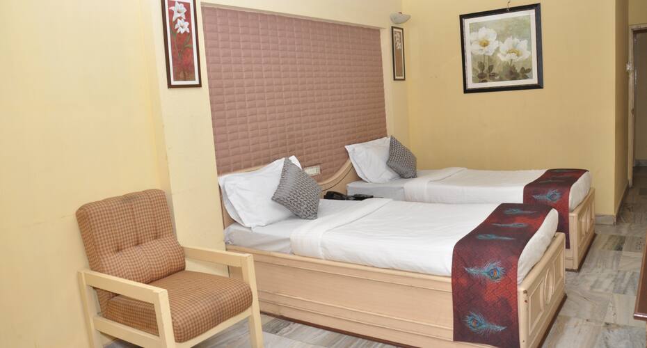 Hotel Ambassador, Hyderabad 5