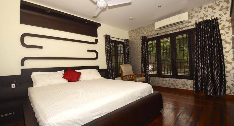 TrustedStay Rose Garden, Kochi 2