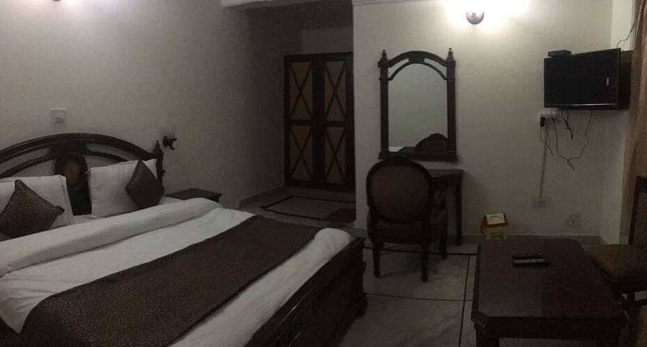 Hotel Swaran Palace, Chail 3
