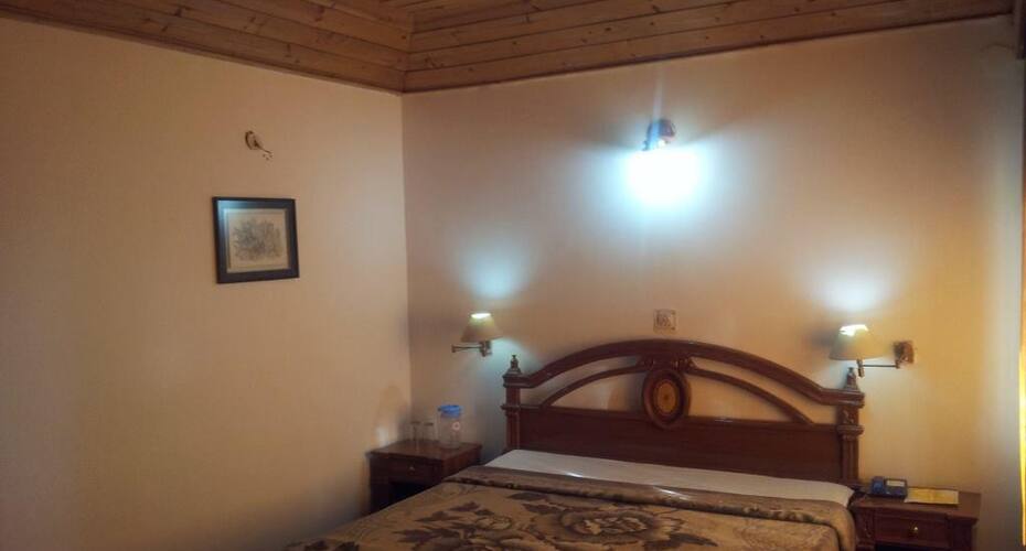 Hotel Swaran Palace, Chail 4