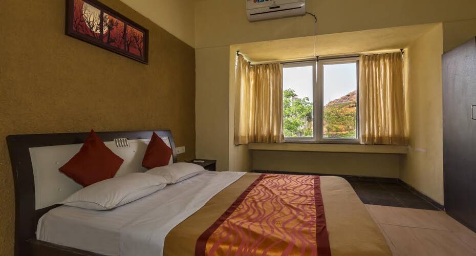 Dew Drops 2 BHK Deluxe Villa Bungalow 7, Igatpuri 5
